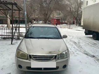 Kia Cerato, 2005