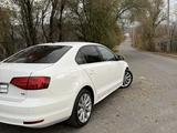 Volkswagen Jetta 2015 года за 6 000 000 тг. в Алматы – фото 4