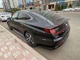 Hyundai Sonata 2022 года за 13 000 000 тг. в Астана – фото 4