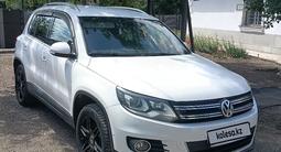 Volkswagen Tiguan 2011 года за 6 200 000 тг. в Астана