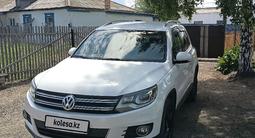 Volkswagen Tiguan 2011 года за 6 200 000 тг. в Астана – фото 3
