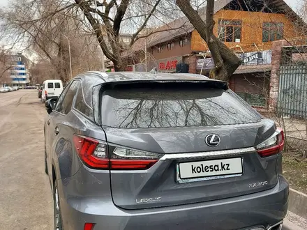 Lexus RX 200t 2018 года за 29 000 000 тг. в Алматы – фото 4