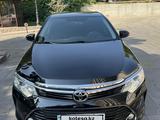 Toyota Camry 2016 годаfor10 800 000 тг. в Шымкент