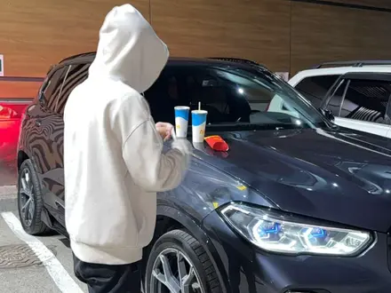 BMW X5 2020 года за 40 000 000 тг. в Астана