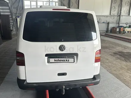 Volkswagen Transporter 2004 года за 7 500 000 тг. в Уральск – фото 4