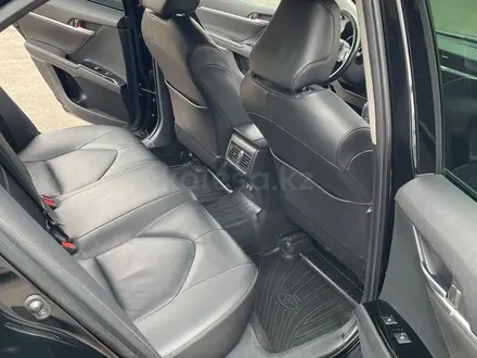 Toyota Camry 2020 года за 10 600 000 тг. в Астана – фото 3