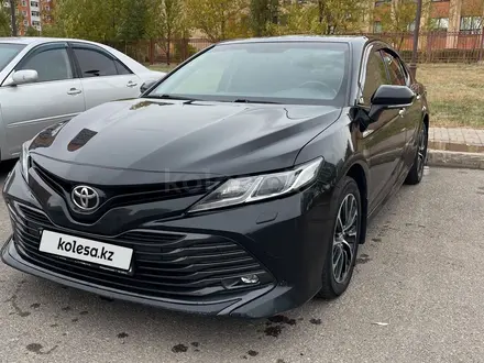 Toyota Camry 2020 года за 10 600 000 тг. в Астана – фото 6