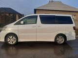 Toyota Alphard 2004 годаfor8 500 000 тг. в Шымкент