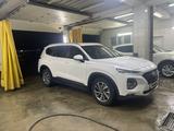 Hyundai Santa Fe 2020 года за 12 700 000 тг. в Алматы – фото 2