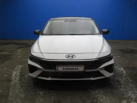Hyundai Elantra 2024 года за 8 219 000 тг. в Актобе