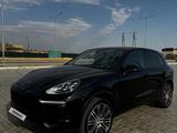 Porsche Cayenne 2016 года за 21 500 000 тг. в Актау
