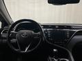 Toyota Camry 2020 года за 13 500 000 тг. в Алматы – фото 9