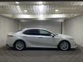 Toyota Camry 2020 года за 13 500 000 тг. в Алматы – фото 17