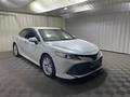 Toyota Camry 2020 года за 13 500 000 тг. в Алматы – фото 19