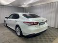 Toyota Camry 2020 года за 13 500 000 тг. в Алматы – фото 2