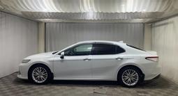 Toyota Camry Luxe 2020 года за 12 800 000 тг. в Алматы – фото 3