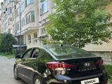 Hyundai Elantra 2019 годаүшін8 400 000 тг. в Алматы – фото 2