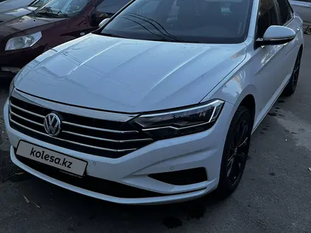 Volkswagen Jetta 2020 года за 9 500 000 тг. в Алматы