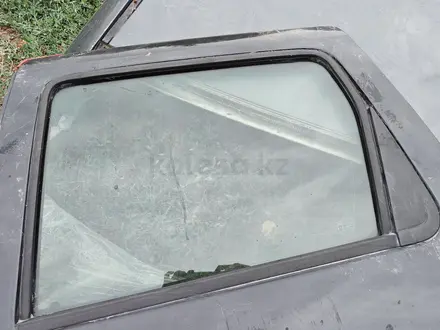Стекло Renault за 2 000 тг. в Алматы – фото 2