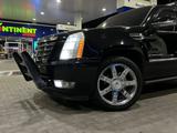 Cadillac Escalade 2008 года за 14 000 000 тг. в Алматы – фото 2