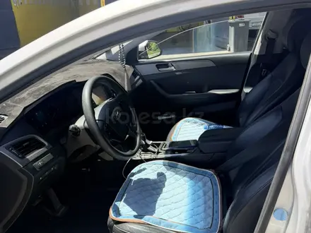 Hyundai Sonata 2014 года за 6 500 000 тг. в Алматы – фото 16