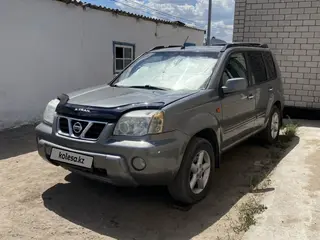 Nissan X-Trail, 2004