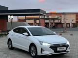 Hyundai Elantra 2019 года за 8 500 000 тг. в Уральск – фото 4