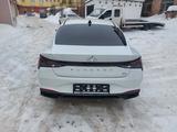 Hyundai Elantra 2022 года за 11 500 000 тг. в Караганда – фото 4