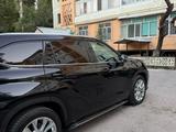 Toyota Highlander 2021 годаүшін21 600 000 тг. в Тараз – фото 5