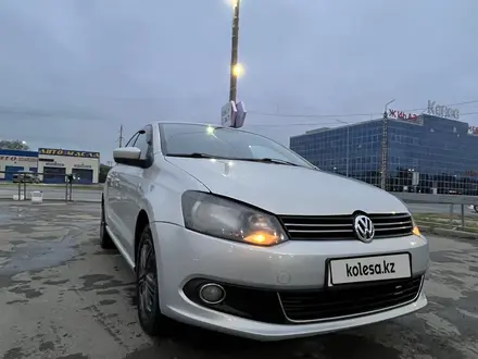Volkswagen Polo 2014 года за 4 800 000 тг. в Актобе – фото 17