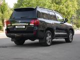 Toyota Land Cruiser 2013 годаүшін17 000 000 тг. в Шымкент – фото 3