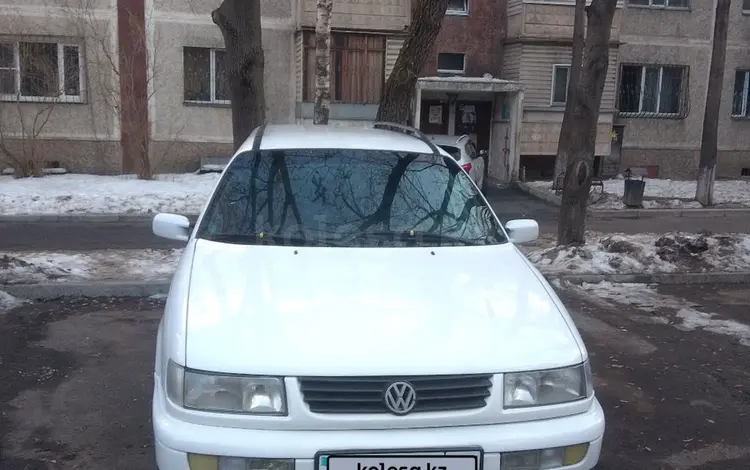 Volkswagen Passat 1994 года за 1 700 000 тг. в Алматы