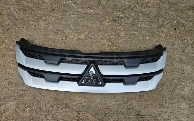 Решетка радиатора на Mitsubishi ASX за 100 000 тг. в Алматы