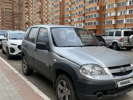 Chevrolet Niva 2013 года за 2 900 000 тг. в Караганда – фото 2