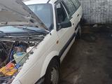 Volkswagen Passat 1993 года за 550 000 тг. в Шымкент – фото 2