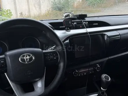 Toyota Hilux 2015 года за 13 750 000 тг. в Уральск – фото 7