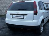 Ford Fiesta 2002 года за 950 000 тг. в Сарыколь – фото 5