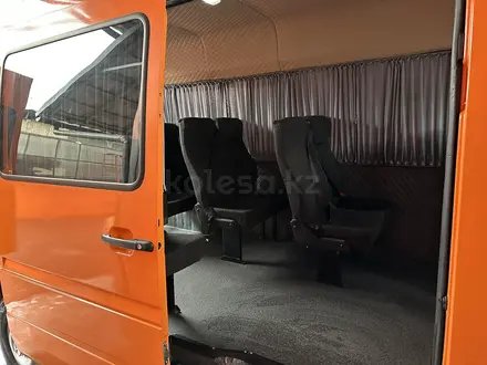 Mercedes-Benz Sprinter 1999 года за 5 800 000 тг. в Алматы – фото 42