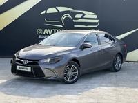 Toyota Camry 2014 годаfor8 750 000 тг. в Атырау