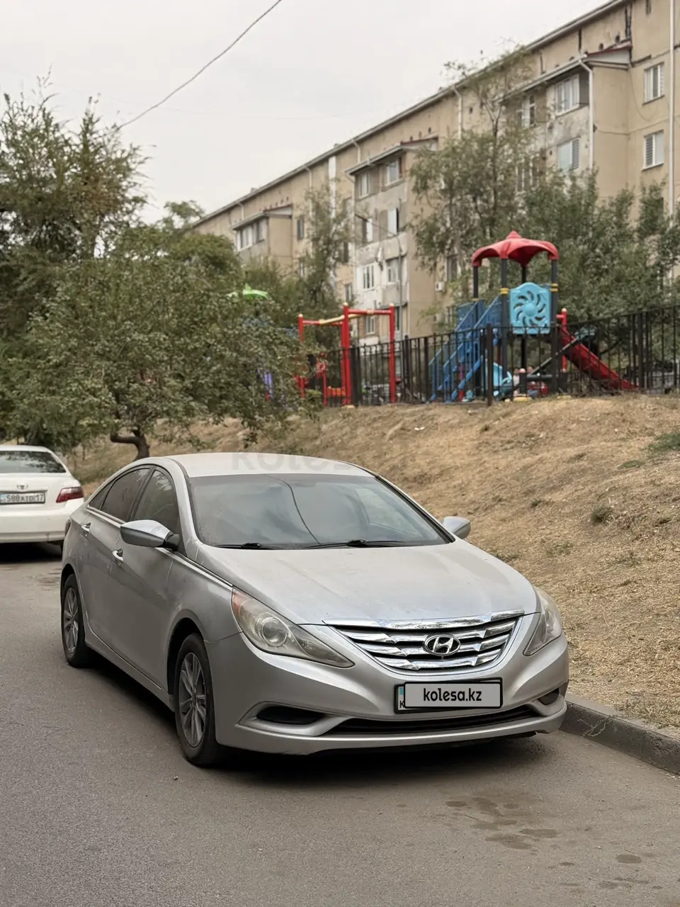 Hyundai Sonata, 2010