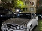 Mercedes-Benz E 320 2001 года за 3 100 000 тг. в Актау