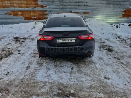 Toyota Camry 2020 года за 14 099 990 тг. в Астана – фото 6