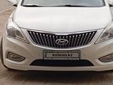 Hyundai Grandeur 2012 годаfor7 900 000 тг. в Тараз