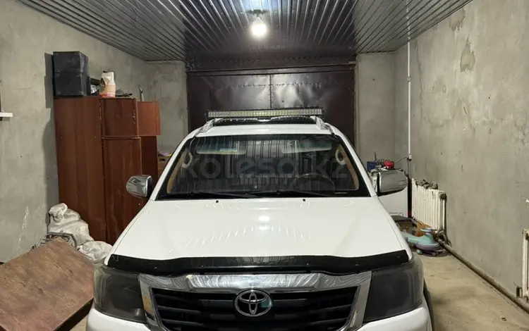 Toyota Hilux 2013 года за 8 500 000 тг. в Атырау