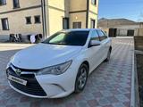 Toyota Camry 2017 года за 8 000 000 тг. в Актау – фото 4