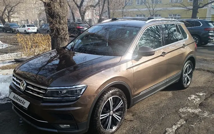 Volkswagen Tiguan 2018 годаfor11 000 000 тг. в Алматы