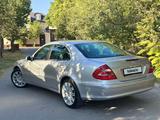 Mercedes-Benz E 320 2003 года за 4 900 000 тг. в Шымкент – фото 3