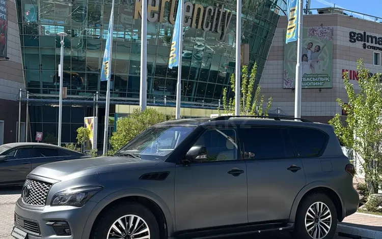 Infiniti QX80 2014 года за 10 900 000 тг. в Астана