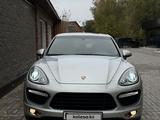 Porsche Cayenne 2011 года за 24 000 000 тг. в Актобе