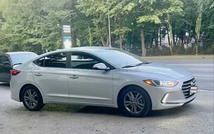Hyundai Elantra 2018 года за 7 400 000 тг. в Шымкент
